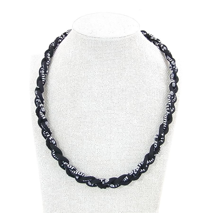 No.17 黒色 黒色 三つ編みネックレス スポーツネックレス 三つ編み