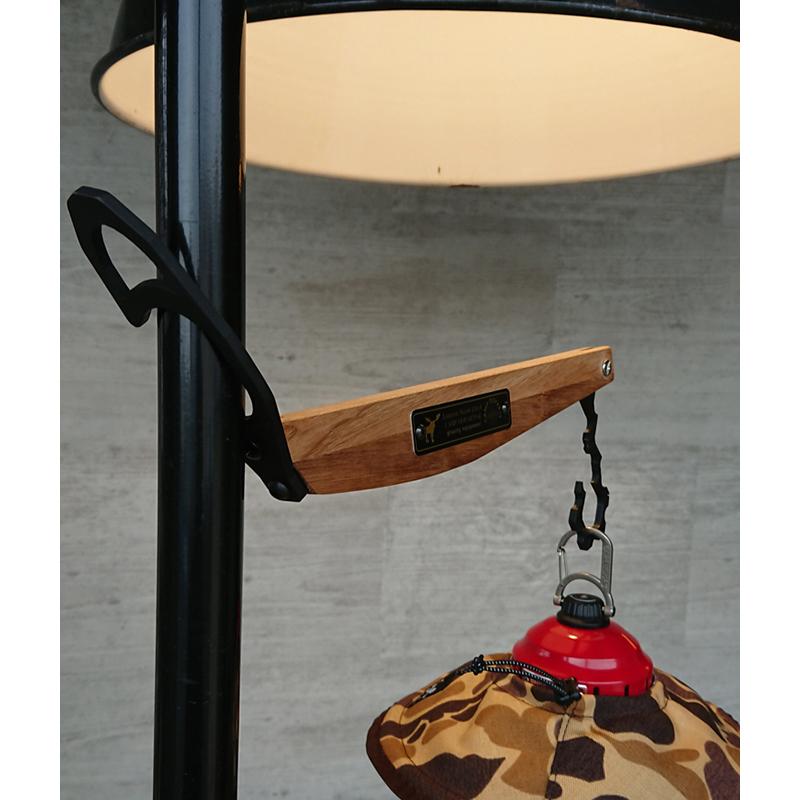 鉄と木のランタンハンガー CAMPOOPARTS 「Lloyd/ロイド」 Lantern
