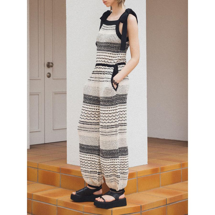 WILLFULLY（ウィルフリー） 即日発送 at random geometric pattern
