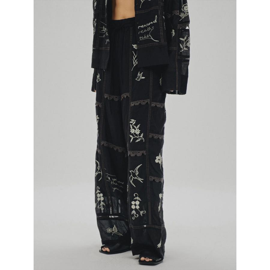 トゥデイフル TODAYFUL 即日発送 LIFE's ライフズ Embroidery Patchwork Trousers 12610719 エンブロイダリーパッチワークトラウザー パンツ 刺繍パンツの画像