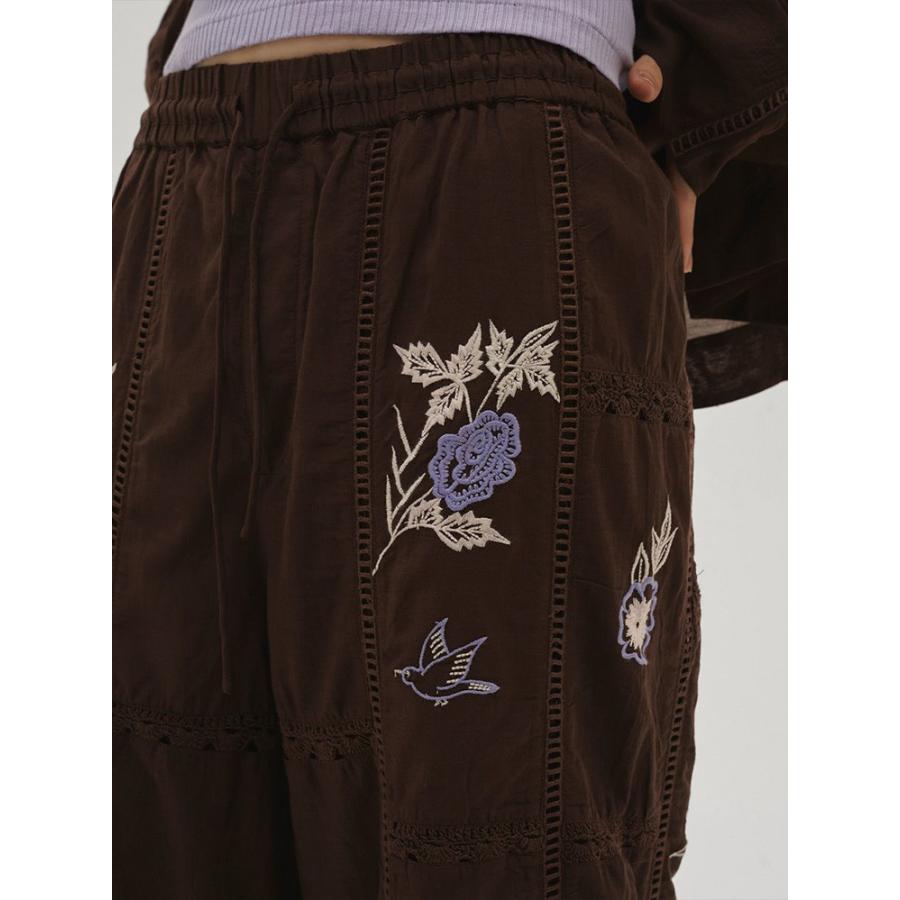 トゥデイフル TODAYFUL 即日発送 LIFE's ライフズ Embroidery Patchwork Trousers 12610719 エンブロイダリーパッチワークトラウザー パンツ 刺繍パンツの画像