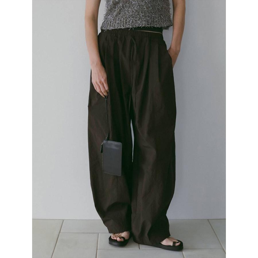アンヌーク anuke 即日発送 Volumetuck Cocoon Pants 62610720 ボリュームタックコクーンパンツ ナイロンパンツ 春夏 パンツ コクーンパンツの画像