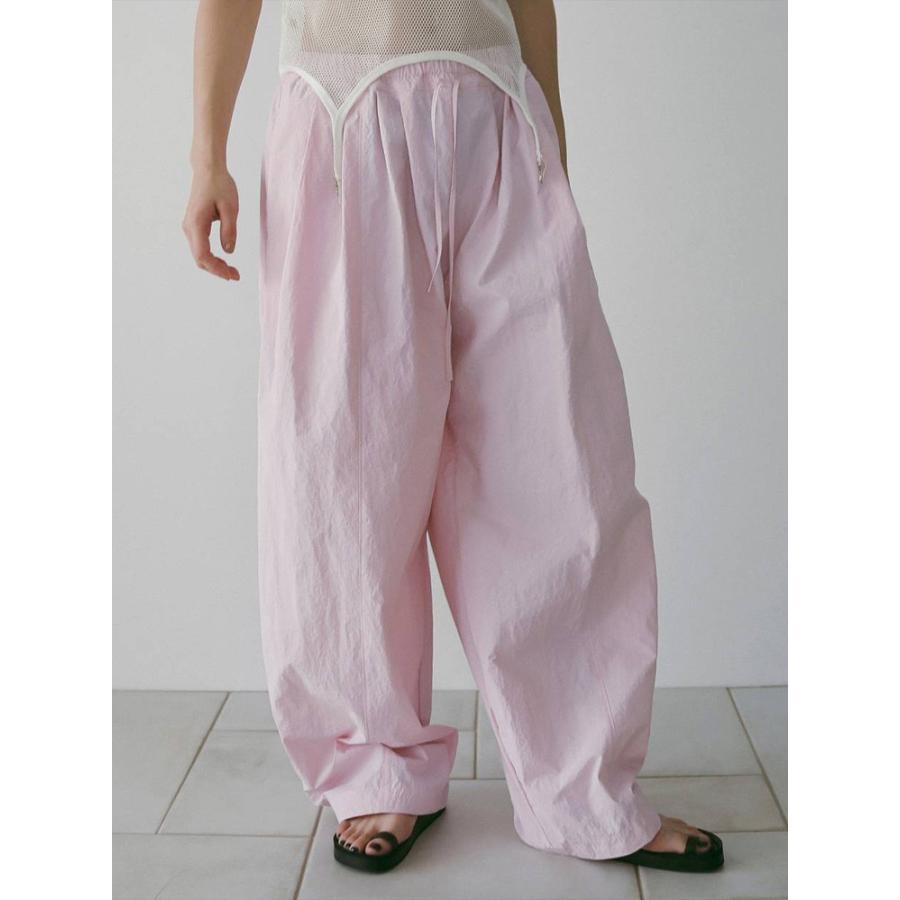 アンヌーク anuke 即日発送 Volumetuck Cocoon Pants 62610720 ボリュームタックコクーンパンツ ナイロンパンツ 春夏 パンツ コクーンパンツの画像