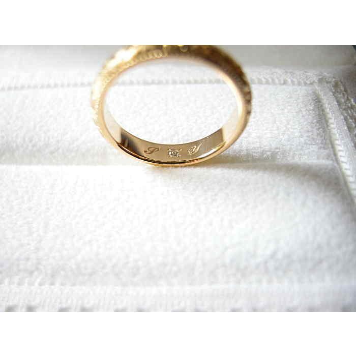 ゴールド 鍛造リング 日本の伝統技が輝く 気品あふれるK18手彫り  