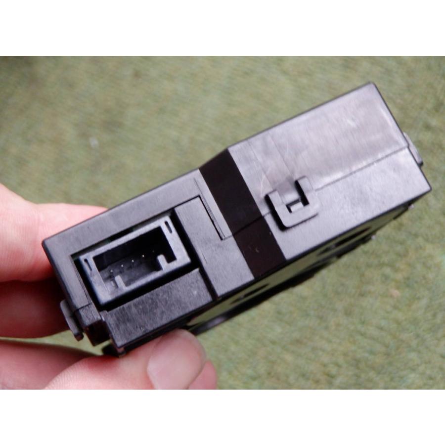 新車外し品 トヨタ純正 ZVW50 ZVW51 ZVW55 50 プリウス 89245-47010 舵