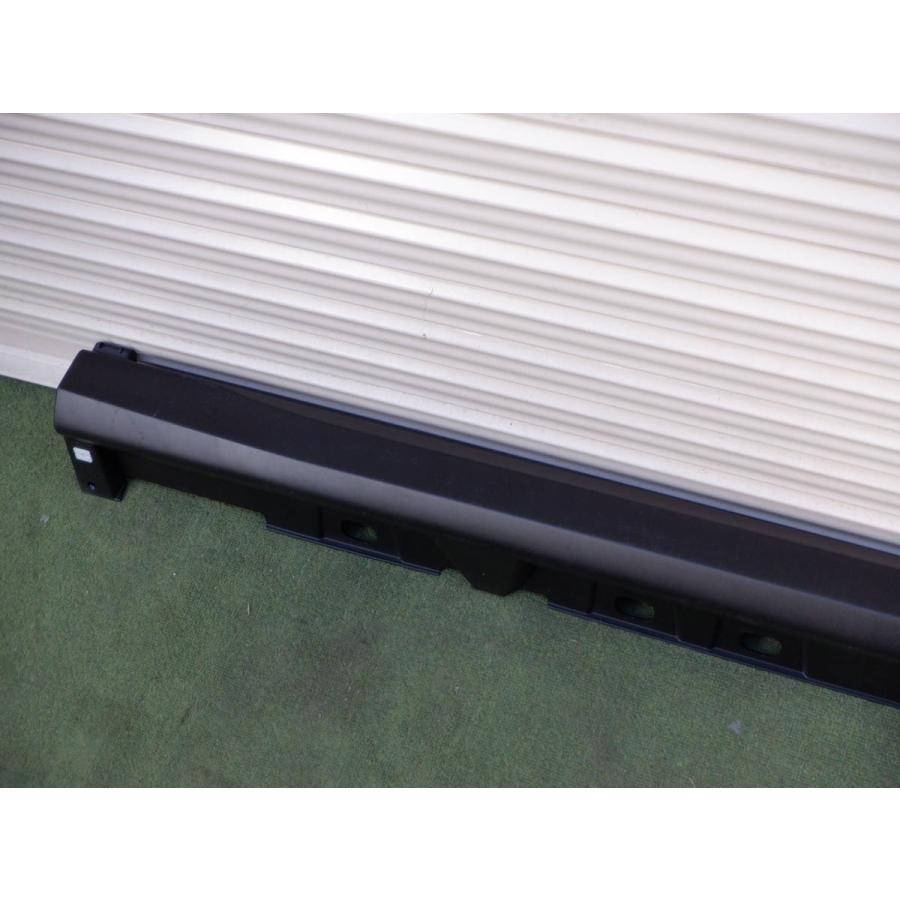 新車外し品 トヨタ純正 A200A A210A ライズ RIZE サイドステップ