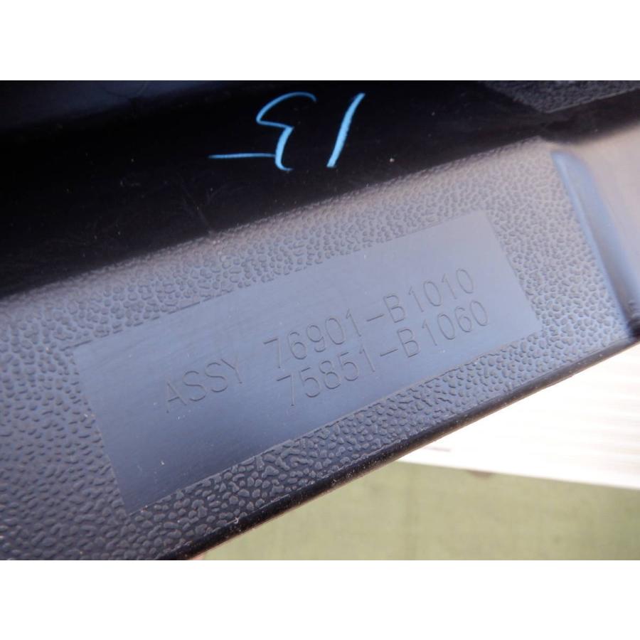 新車外し品 トヨタ純正 A200A A210A ライズ RIZE サイドステップ