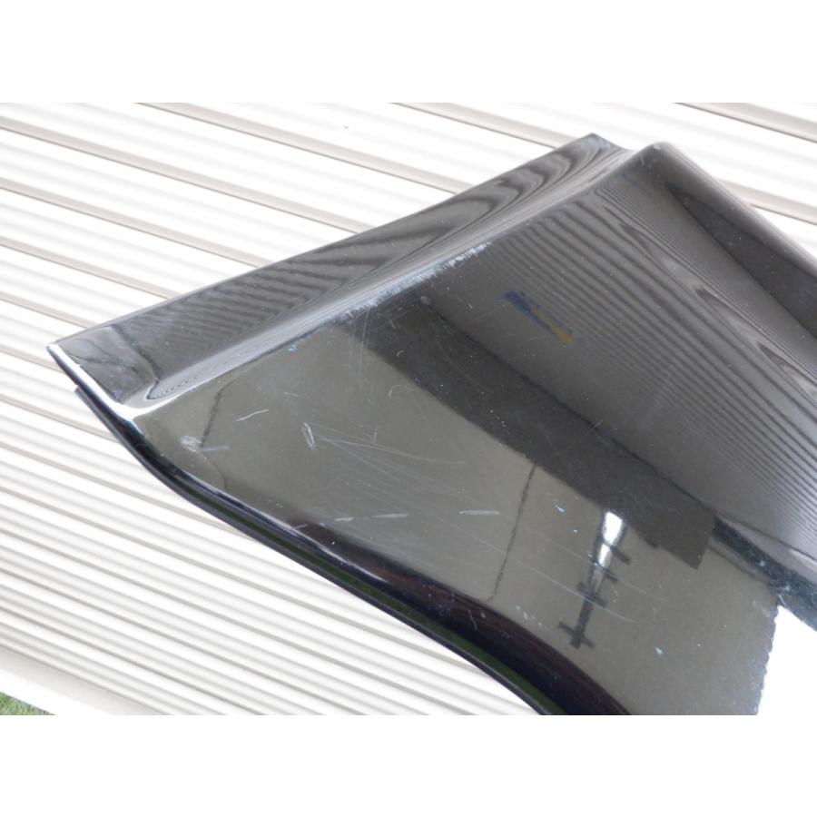 ZRR80W 80系ボクシーノア純正右フロントドアパネルガーニッシュプロテクター ZRR80W 80系ボクシーノア純正右フロントドアパネルガーニッシュ