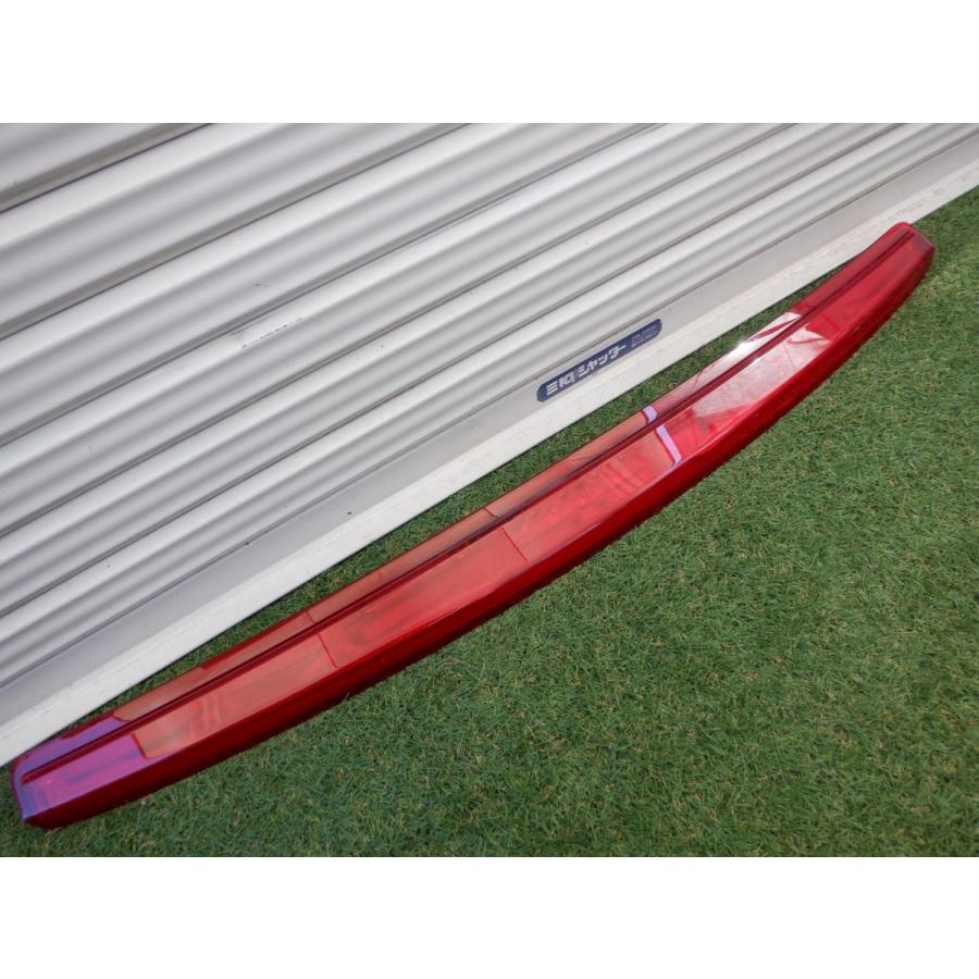 トヨタ純正 M900A M910A ルーミー タンク ハイマウントランプ