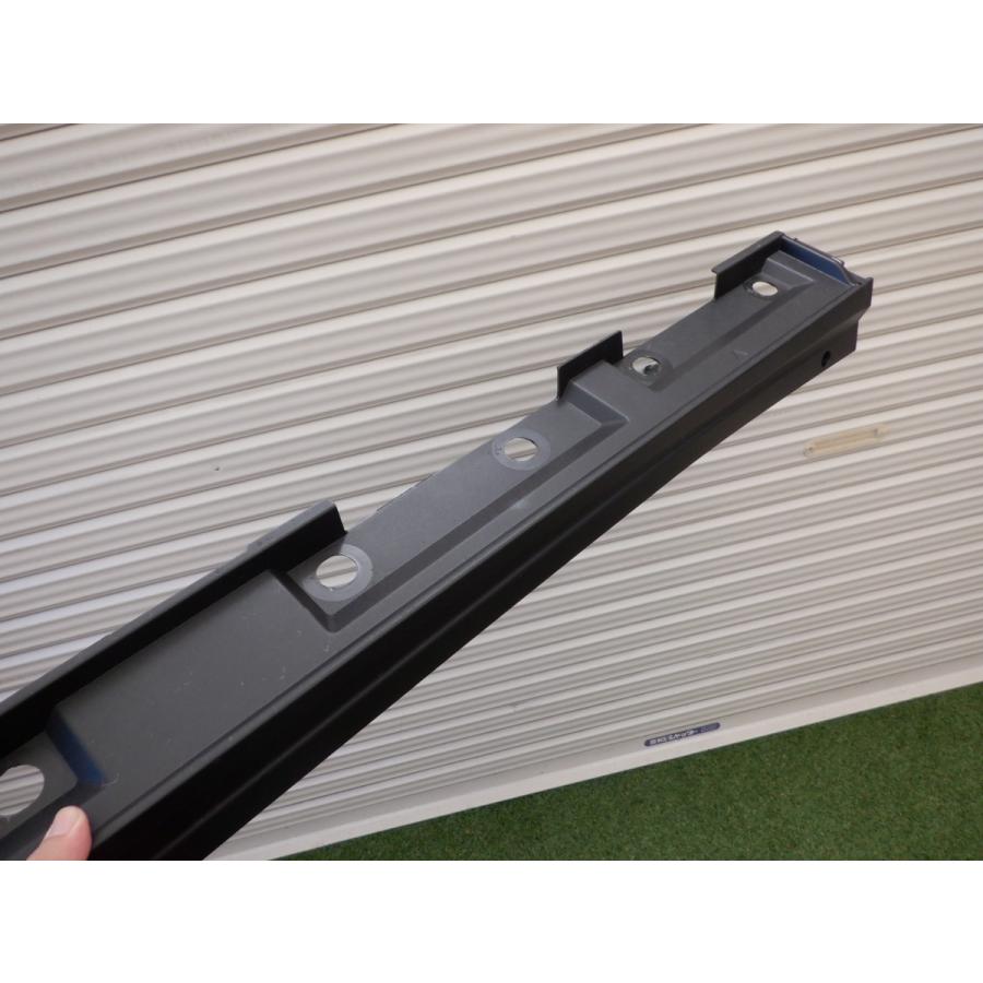 ラブ4 RAV4 50系 モデリスタ サイドスカート 新車外し