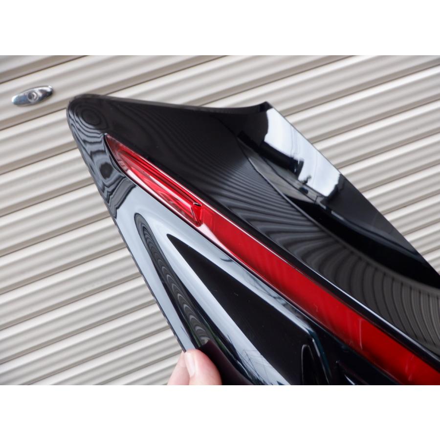 新車外し トヨタ純正 MXPB10 MXPB15 MXPJ10 MXPJ15 ヤリスクロス LED