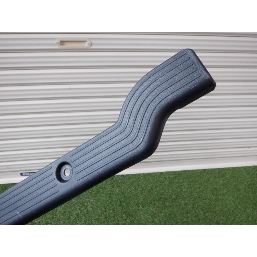 新車外し品 トヨタ純正 TRH200V 200 ハイエース リヤ ドア