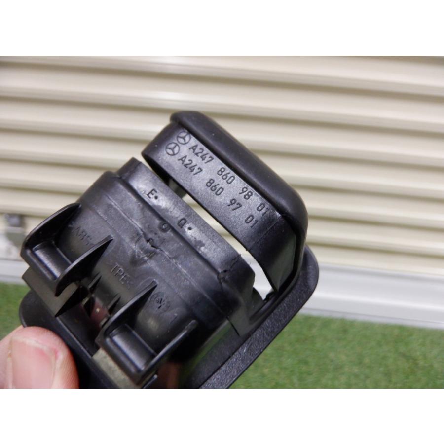 ベンツ純正 W247 Bクラス ISOFIX チャイルドシートロックカバー