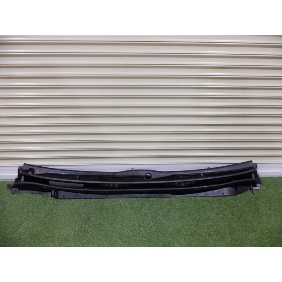 masatito2022専用 トヨタ純正 200 ハイエース カウルトップ ベンチレータルーバー