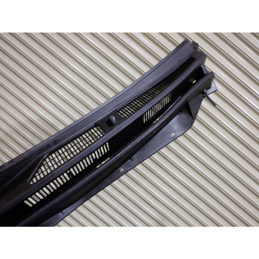 masatito2022専用 トヨタ純正 200 ハイエース カウルトップ ベンチレータルーバー