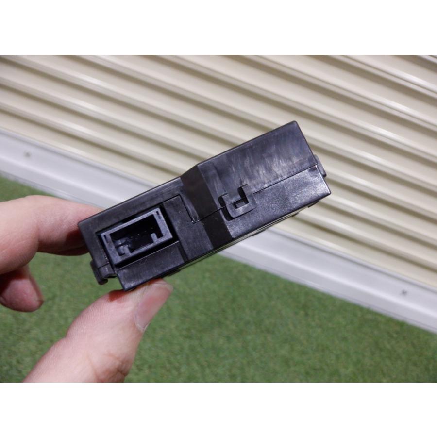 新車外し品 トヨタ純正 ZVW50 ZVW51 ZVW55 50 プリウス 89245-47010 舵