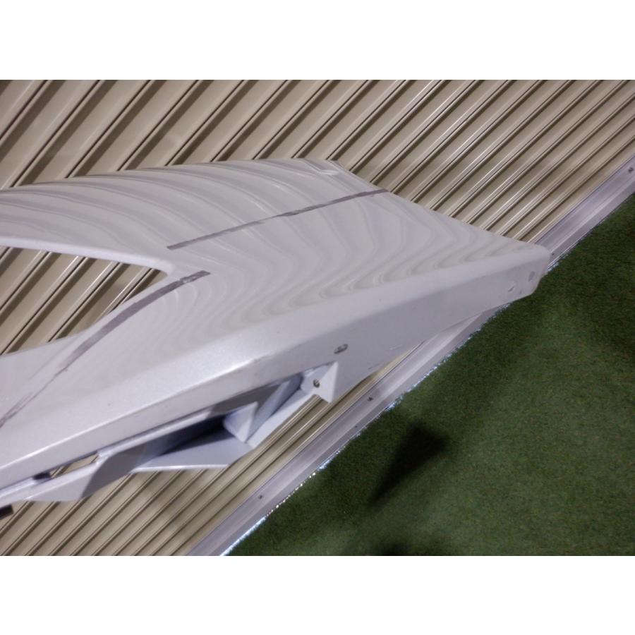 トヨタ純正 ZVW52 プリウス PHV リアバンパー 52159-47210 プラチナ