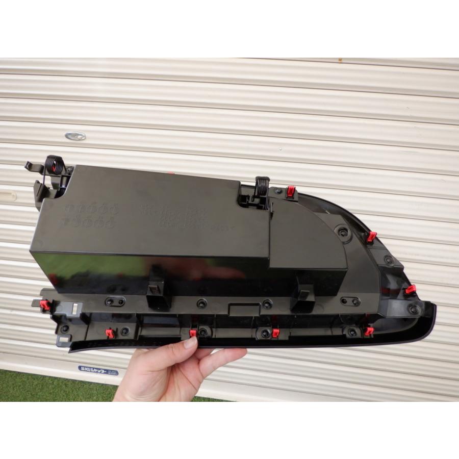 新車外し トヨタ純正 MXPK10 MXPK11 MXPK15 MXPK16 アクア グローブ