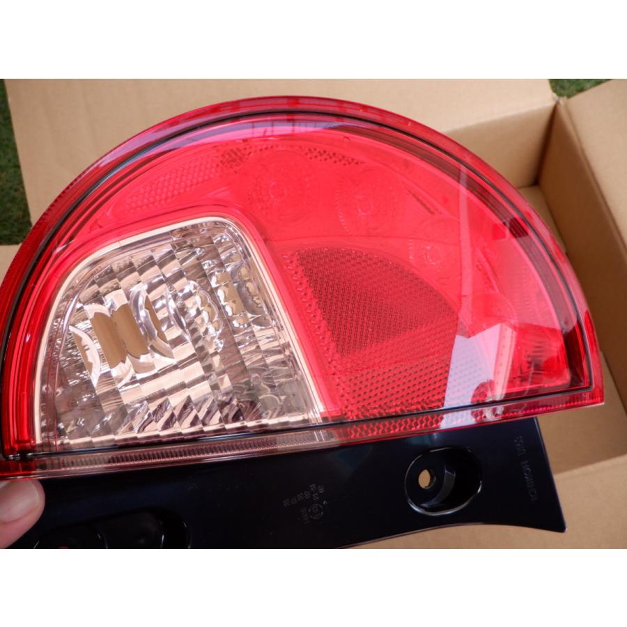 新品 スズキ純正 HE33S アルトラパン LED テールライト テールランプ