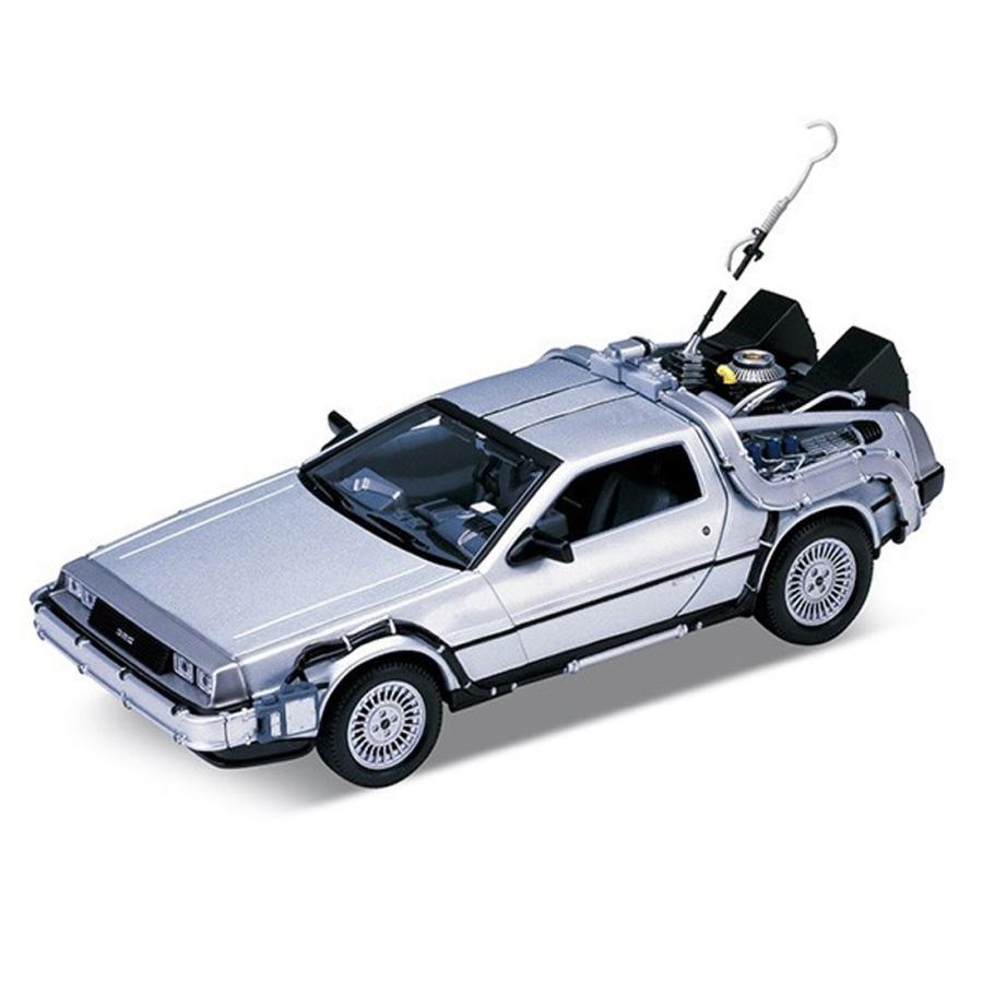 デロリアン タイムマシン トリロジーパック 1:24 Amazon.com