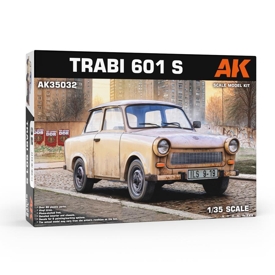 AKインタラクティブ 1/35 トラバント 601S プラモデル AK35032