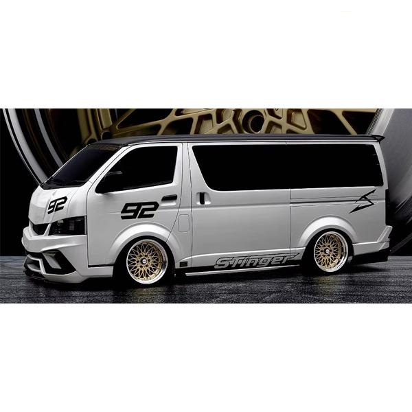 1/24 トヨタ ハイエース（カスタム品） ZoomOn 1/24 Z136 ハイエース SAD カスタム スティンガーJ