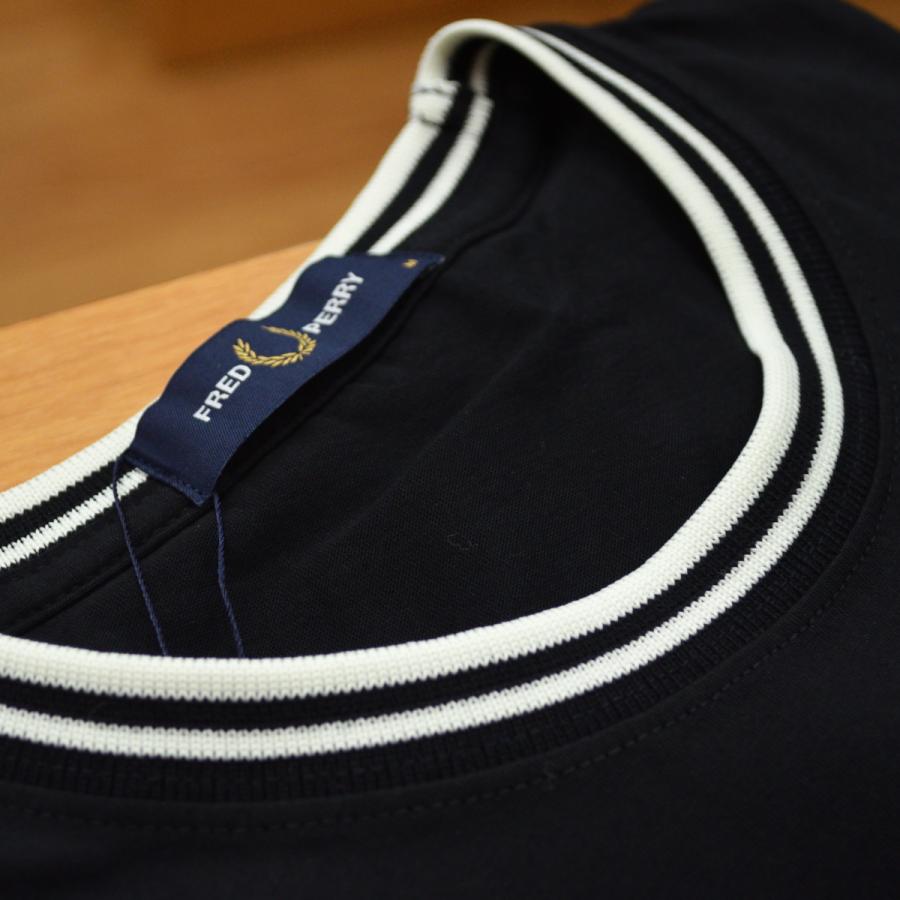 FRED PERRY（フレッドペリー） Twin Tipped T-Shirt M1588 102 BLACK