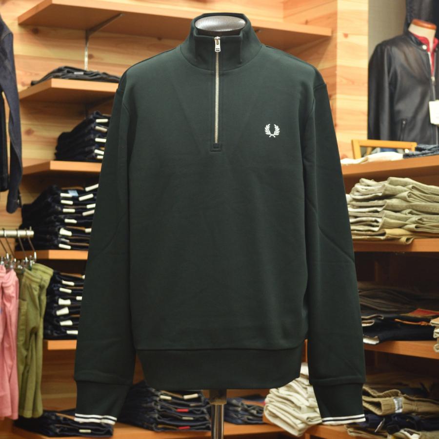 FRED PERRY（フレッドペリー） Half Zip Sweatshirt M3574 T50 NIGHT
