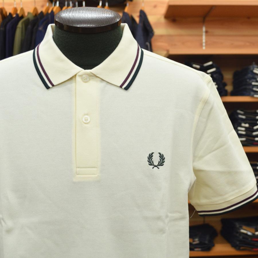 FRED PERRY（フレッドペリー） The Fred Perry Shirt M3600 84A ECRU