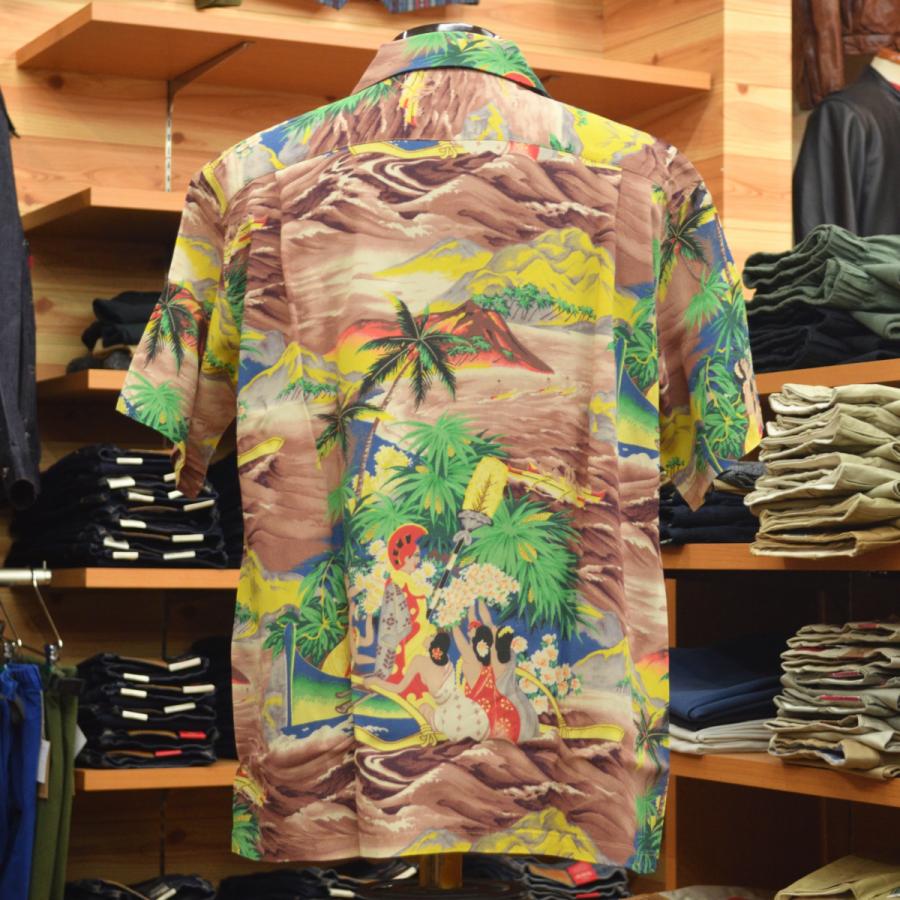 SUN SURF (サンサーフ) 2024年 SS39278 ALOHA UNIVERSAL WORLD BROWN