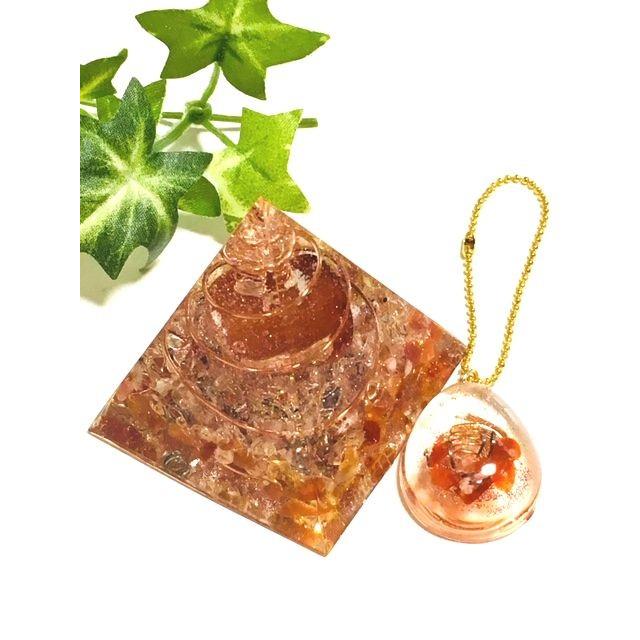 オルゴナイト　ピラミッド型　四大元素　火 カーネリアン