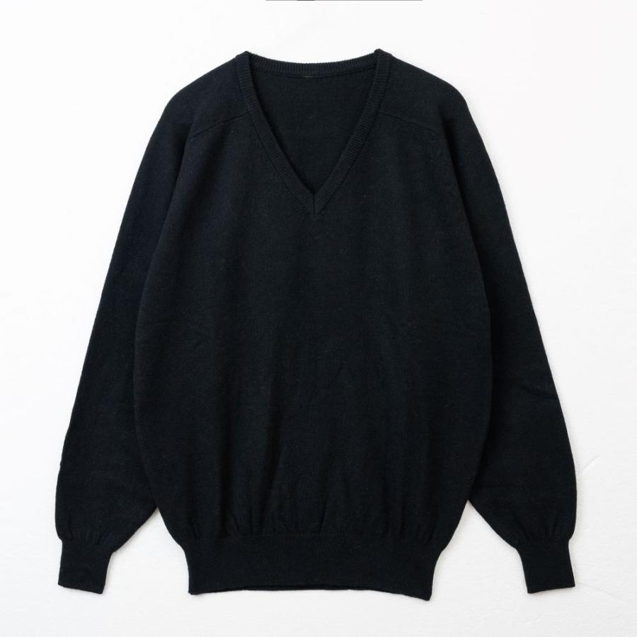 カシミヤ30％　天竺編み　Vネックセーター（ワイン） |  | 05