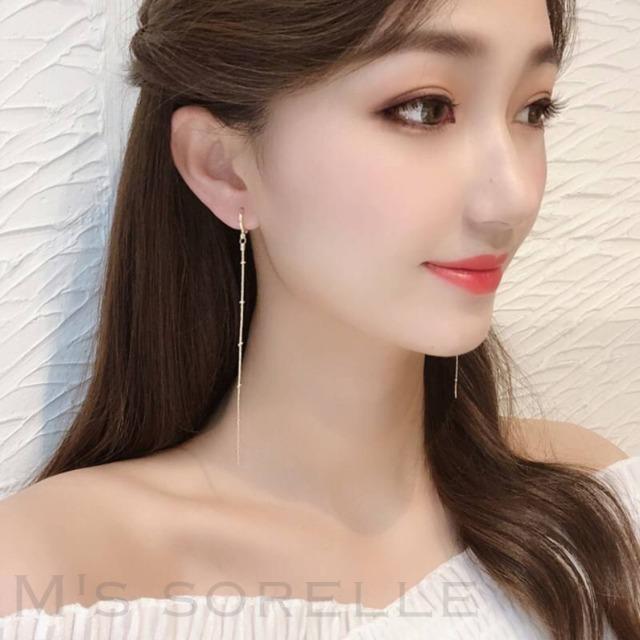 ピアス ロングチェーン シンプル 揺れる ゴールド ゴージャス