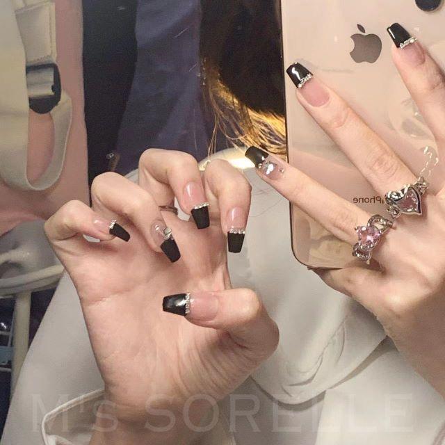 ネイルチップ 黒 ロング バレリーナ 韓国 成人式 可愛い フレンチ 貼るだけ 大人かわいい 量産型 地雷系 地雷 フレンチガーリー 付け爪 チップ :msc077:M's SORELLE - 通販 - Yahoo!ショッピング ネイルチップ 黒 ロング バレリーナ 韓国 成人式 可愛い フレンチ 貼るだけ 大人かわいい 量産型 地雷系 地雷 フレンチガーリー 付け爪 チップ :msc077:M's SORELLE - 通販 - Yahoo!ショッピング
