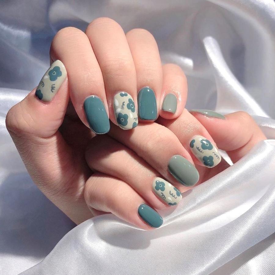 ネイルチップ 花柄 ショート ラウンド 成人式 緑 グリーン 短い 短め