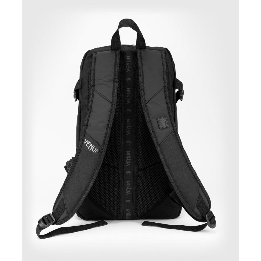 VENUM バックパック CHALLENGER PRO EVO BACKPACK (ブラック×ブラック
