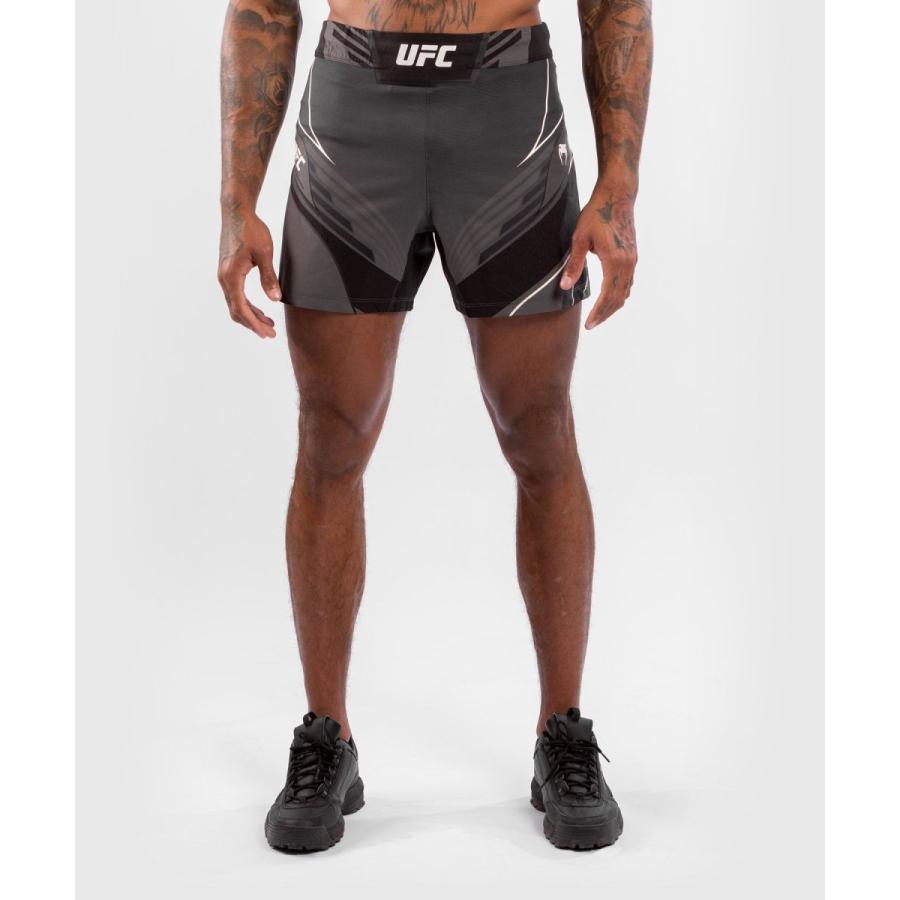 VENUM ファイトショーツ ミドル丈 UFC VENUM AUTHENTIC FIGHT NIGHT MEN'S SHORTS (ブラック) // 総合格闘技 パンツ トランクス トレーニング 格闘技 送料無料 :VNMUFC-00001-001:武道格闘技ショップM-WORLD - 通販 - Yahoo!ショッピング VENUM ファイトショーツ ミドル丈 UFC VENUM AUTHENTIC FIGHT NIGHT MEN'S SHORTS (ブラック) // 総合格闘技 パンツ トランクス トレーニング 格闘技 送料無料 :VNMUFC-00001-001:武道格闘技ショップM-WORLD - 通販 - Yahoo!ショッピング