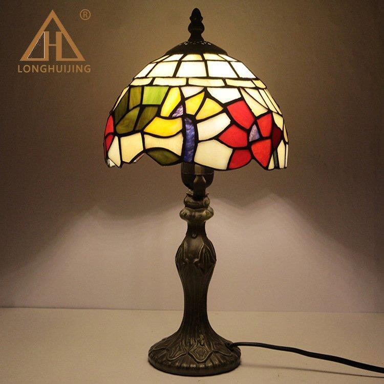 ステンドグラス　卓上ライト A059580照明 スタンドライト テーブルランプ デスクライト 卓上