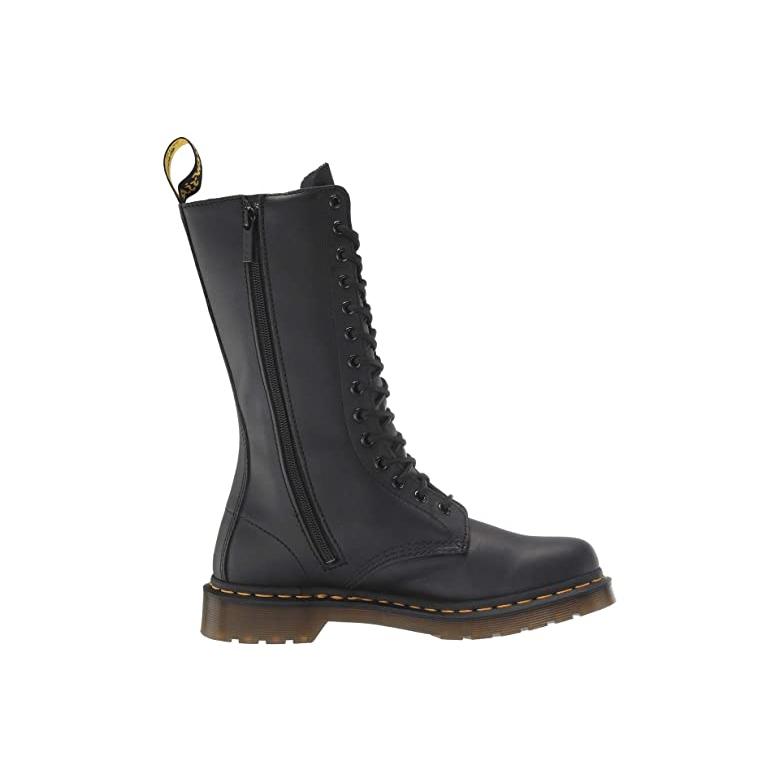 black softy t doc martens