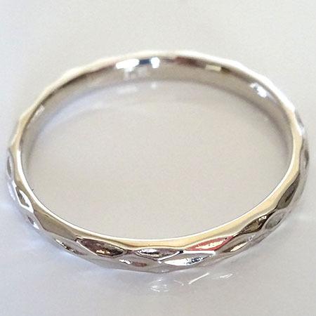 輝く高品質な ホワイトゴールドk10 結婚指輪 ペアリング マリッジリング 2本セット K10wg 全周模様
