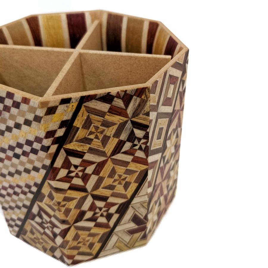 箱根寄木細工の八角のペン立て 小寄木柄 : MA by So Shi Te