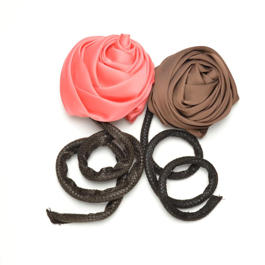 フラワー お花モチーフ 薔薇モチーフ 簡単 ヘアアレンジ ワイヤー 可愛い ポニーテール ヘヤーアクセ P30 Hk16 P30 Hk16 アクセサリーキララ 通販 Yahoo ショッピング