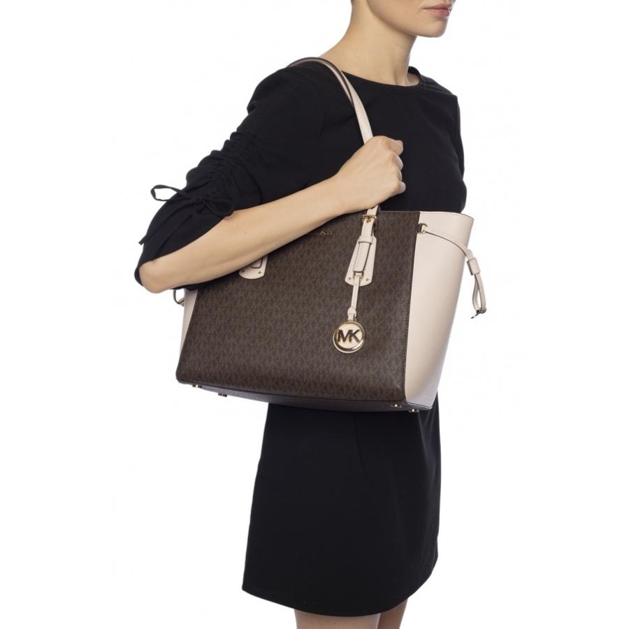 MICHAEL KORS マイケルコース VOYAGER ミディアム トップジップ MICHAEL KORS マイケルコース VOYAGER ミディアム トップジップ