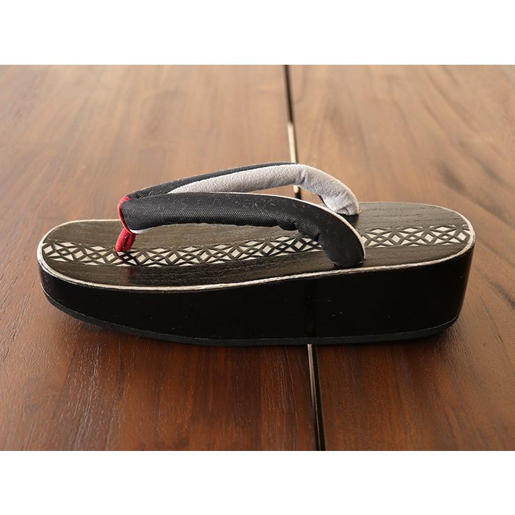 撫松庵 パンチング下駄（クロ 100-377-001-88）フリーサイズ 黒