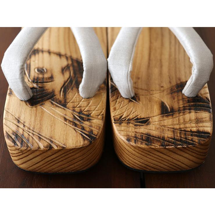 鎌倉彫 右近下駄（鯉 鼻緒：白銀）カープ 魚 滝登り オリジナル 限定