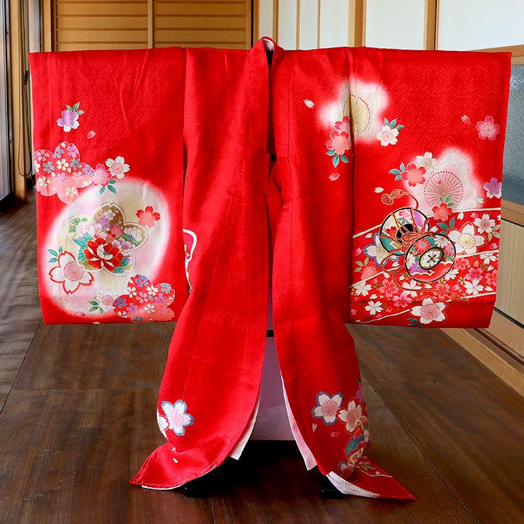 産着一つ身　女児着物　赤 女の子のお宮参り産着 祝い着 「絞り 赤 雪芝に手鞠」 一つ身 一ツ身