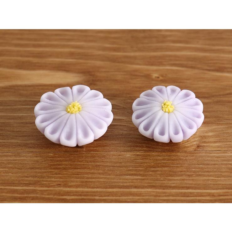 街着屋 和菓子 帯留め ねりきり菊 ２柄２サイズ フェイクスイーツ 中村彩乃作 練り切り 花 薄紫 ピンク 桃色 白 ハンドメイド 作家 アクセサリー Obdm0163 街着屋 きもの遊び 通販 Yahoo ショッピング