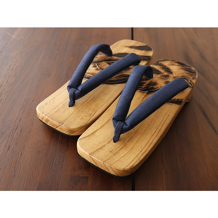 鎌倉彫 右近下駄 龍 鼻緒：濃紺 ドラゴン 竜 オリジナル 限定  