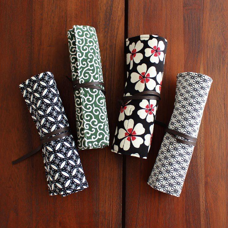 ペンケース 筆箱 和柄 日本製 巻物 ちりめん 国産 ロールペンケース 筆入れ 筆巻き スリム 薄い コンパクト レトロ 和風 和小物 Ufkm21 街着屋 きもの遊び 通販 Yahoo ショッピング
