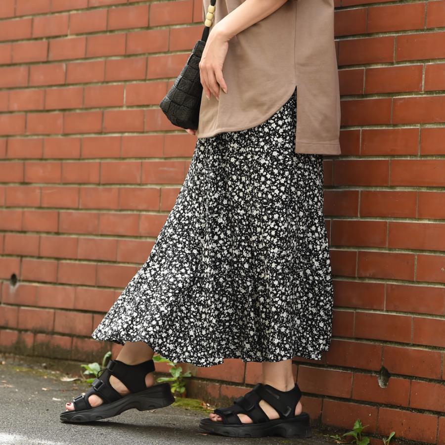 NAVY フレアスカート レディース レーヨン 裏地付き 総柄 花柄 小花柄
